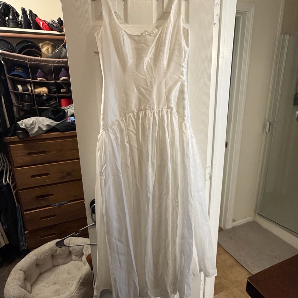 Hutch White Maxi Dress - Picture 6 of 13